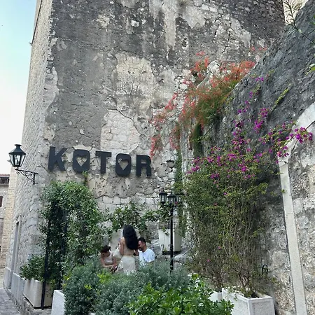 Charming Apartment In Kotor-2