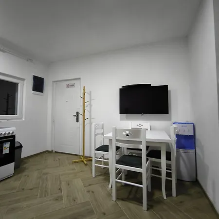 Hidden Villa Apartments-2