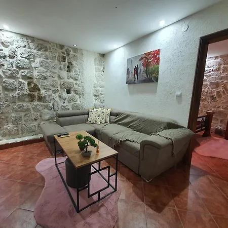 Little Bay Apartments-2