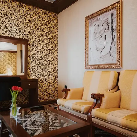 Historic Boutique Hotel Cattaro-3
