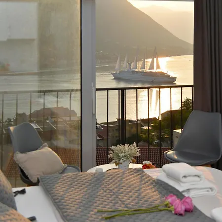 Brand New Studio With Panorama View-2