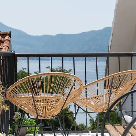 Sea Side Apartment-2