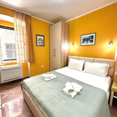 Apartments Casa Del Sol Jovana-2