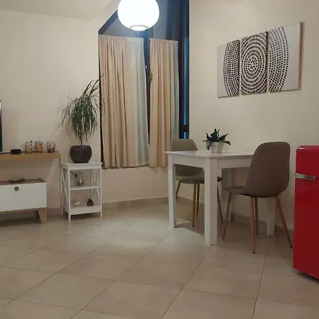 Mila'S Studio-2