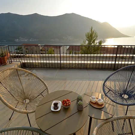 Design Flat With Impressive Boka Bay View-2