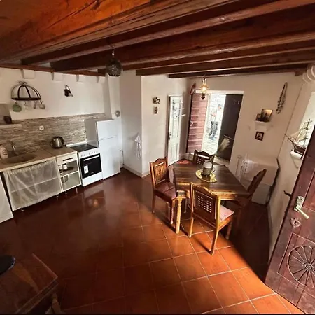 Charming Bohemian House In Perast-3