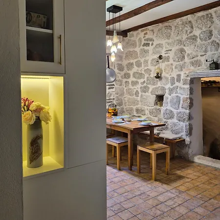 Apartment Dyonis Perast-3