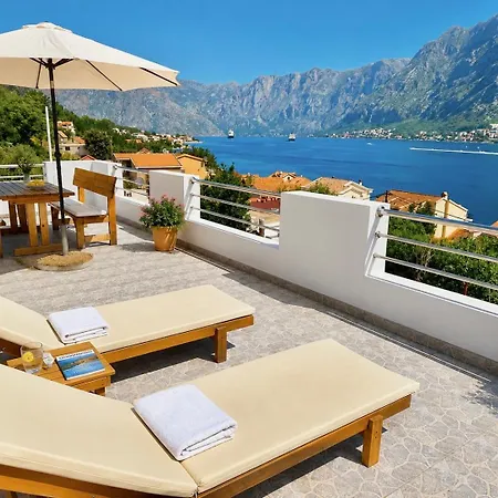 House With Big Terrace And Beautiful Sea View-2
