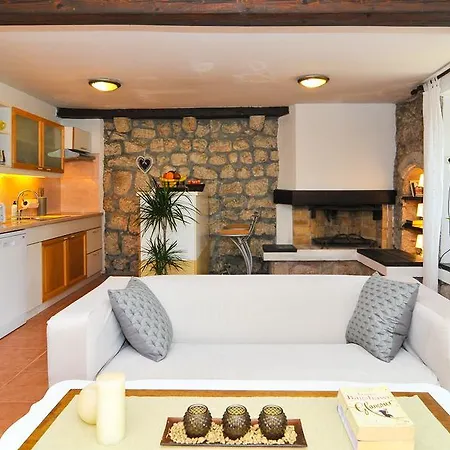 Holiday Home Maris-3
