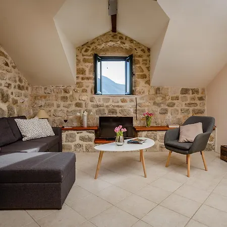 Perast Venetian Jewel House - Stunning View-3