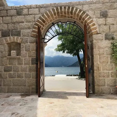 Stone House 264 Beachfront Villa With Private Beach-2
