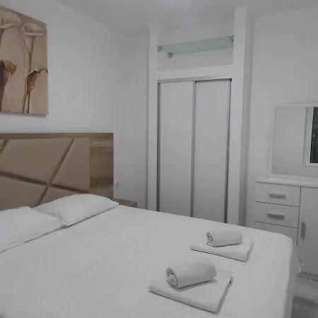 Apartment IV-3