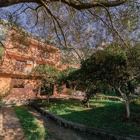 Orange Dream Apartment-3