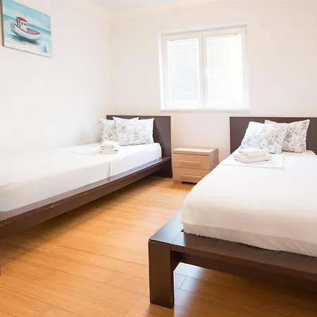Kotor Vista Apartment A4-2