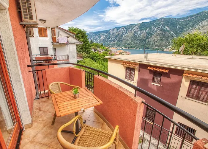 Apartments Donkovic Kotor