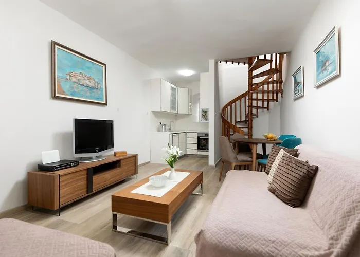 Pet friendly Tanja'S Seafront Orahovac Apartment Kotor
