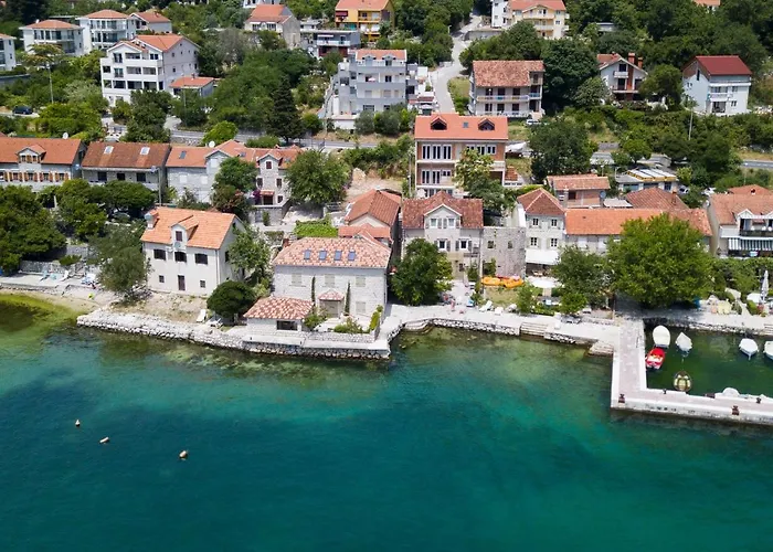 Gemma Di Cattaro Apartments