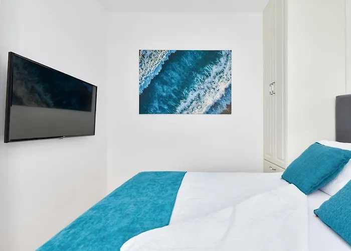Haustierfreundliches Ferienwohnung Iva'S Sea View Balcony Kotor