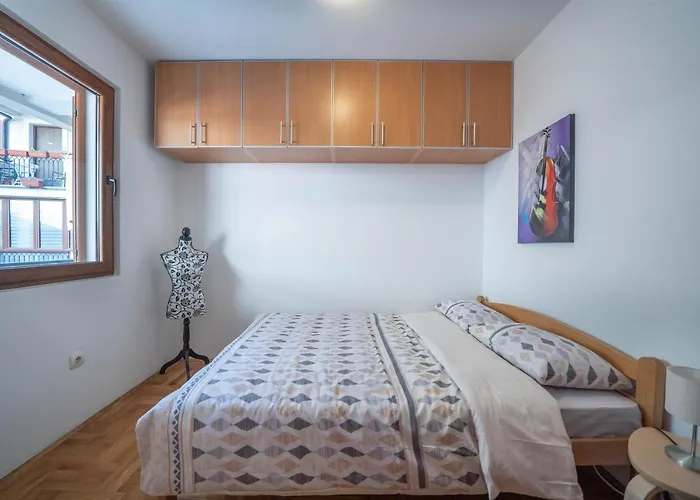 Haustierfreundliches Apartman J&I Kotor