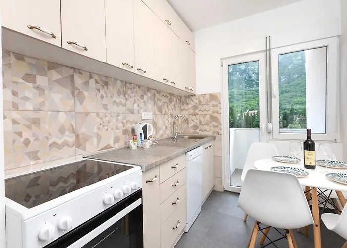 Studio Apartman Scardona Kotor