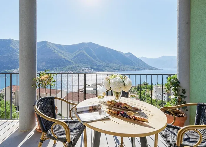 Haustierfreundliches Apartment 26 With Amazing Sea View Kotor