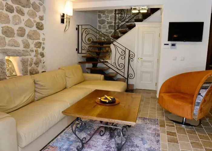 Private Waterfront Villa In Muo Kotor