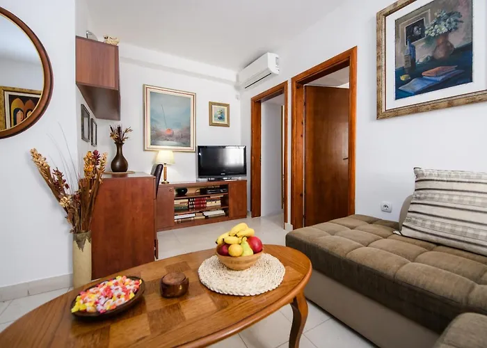 Apartment Marko Kotor