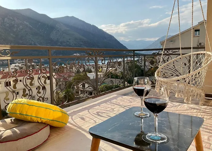 Pet friendly Vacation Station Apartments Kotor