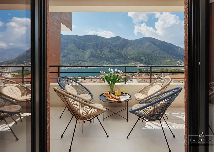 Condo Cattaro