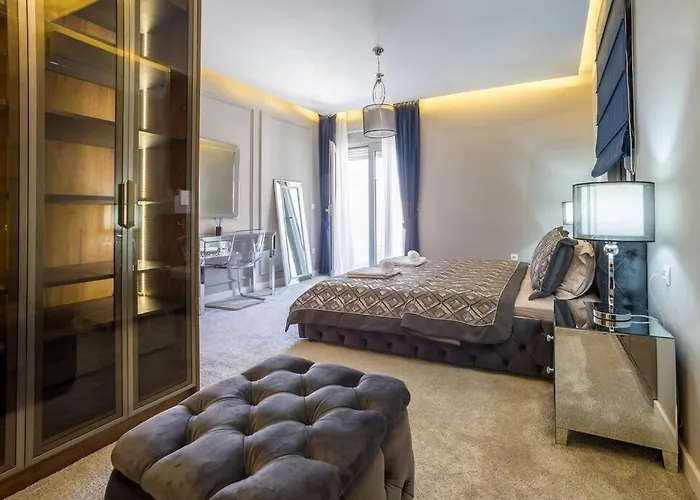 Luxury Duplex Apartment In Cattaro
