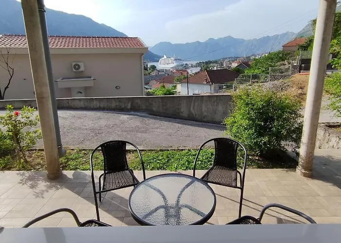 Nature Bay Apartment Kotor
