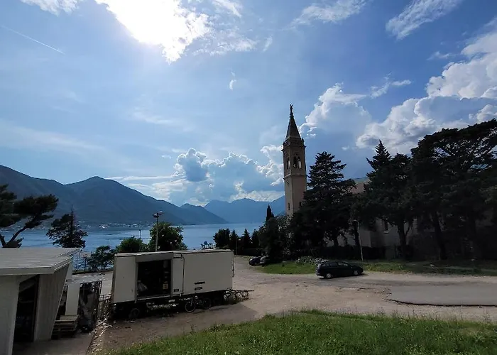 Vengo Apartments Kotor
