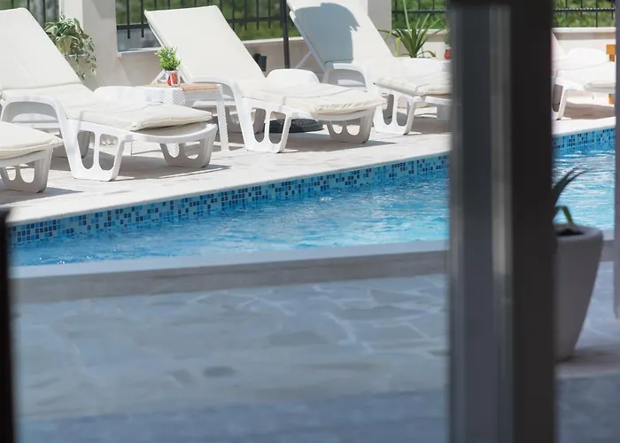 Haustierfreundliches Ferienwohnung Boka Bay 2 Kotor