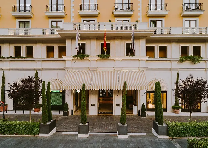 Kotor Hotels near Tivat Airport (TIV)