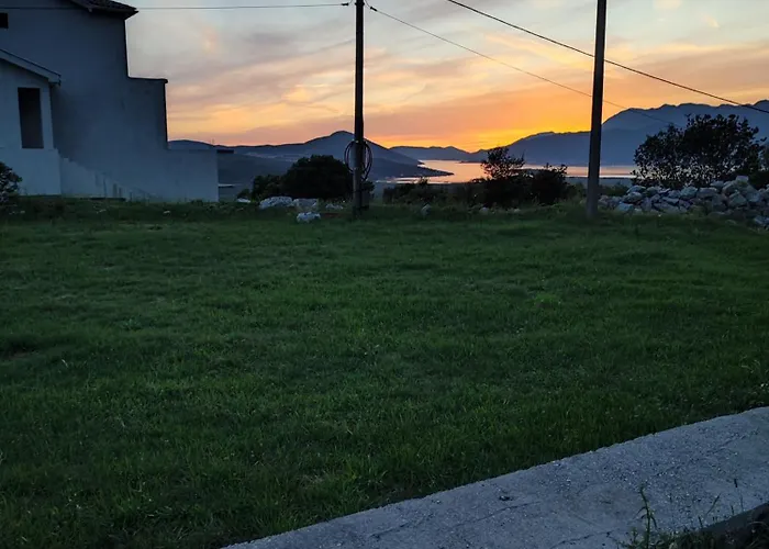 Haustierfreundliches Ferienwohnung Apartman Bujkovic Sutvara Kotor