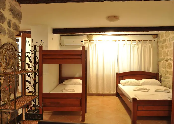 Haustierfreundliches Apartments Monika Old Town Kotor