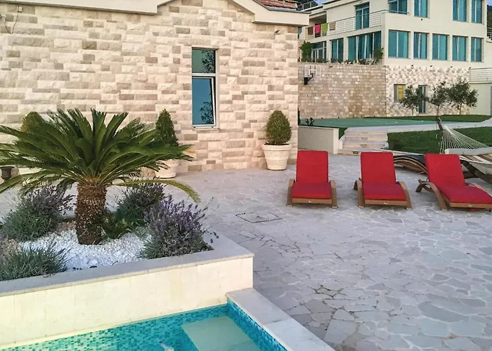 Private Nice Home In Kotor With Sauna