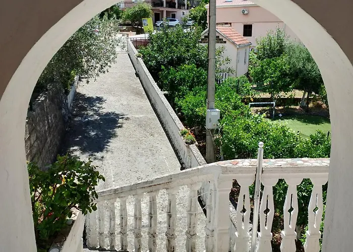 Pet friendly Beautiful View Apartment Kotor