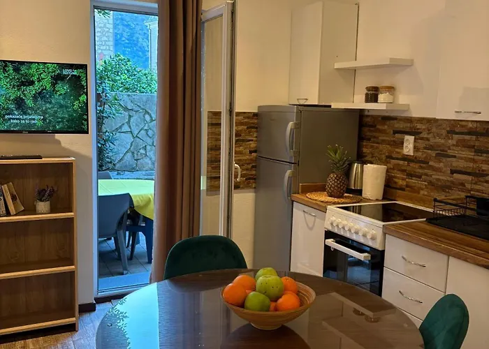 Apartments Bajkovic Kotor