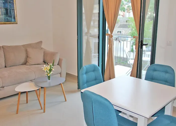 Pet friendly Filipa Apartment Kotor