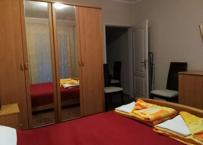 Apartmani Cuce Kotor