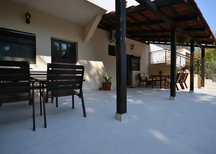 Apartments Dionis Cattaro che accetta animali