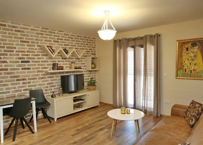 Haustierfreundliches Ferienwohnung Anja Kotor