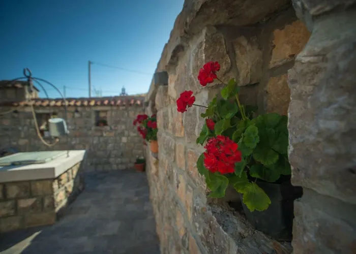 Kotor Villas with private pool